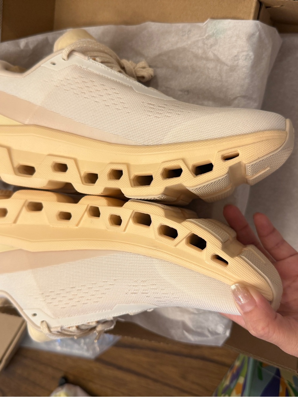ON Cloudnova Lite Beige/Stone Running Shoe size women 8 - Picture 6 of 7